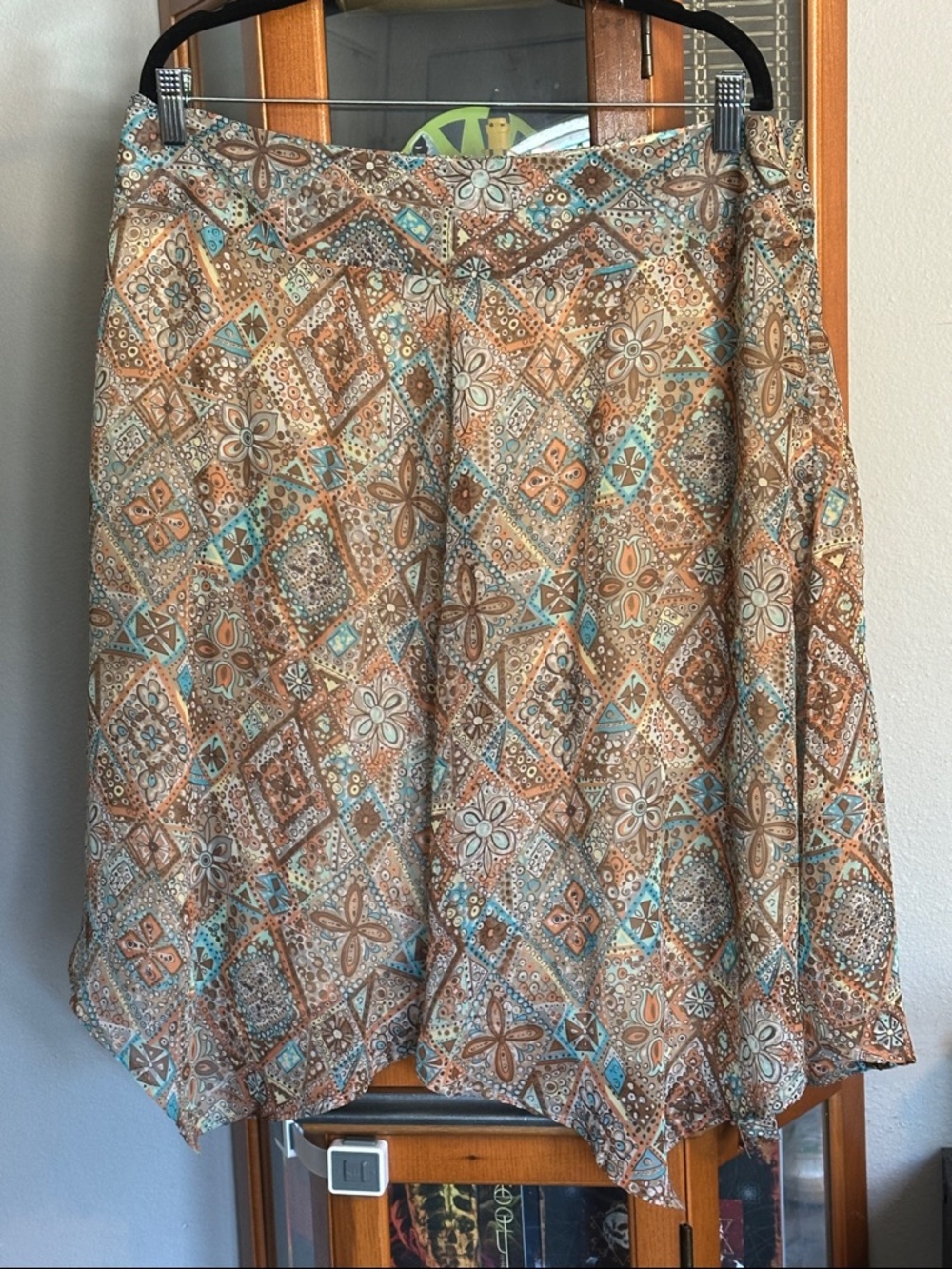 A-Line Y2K Printed Midi Skirt in Beige and Teal